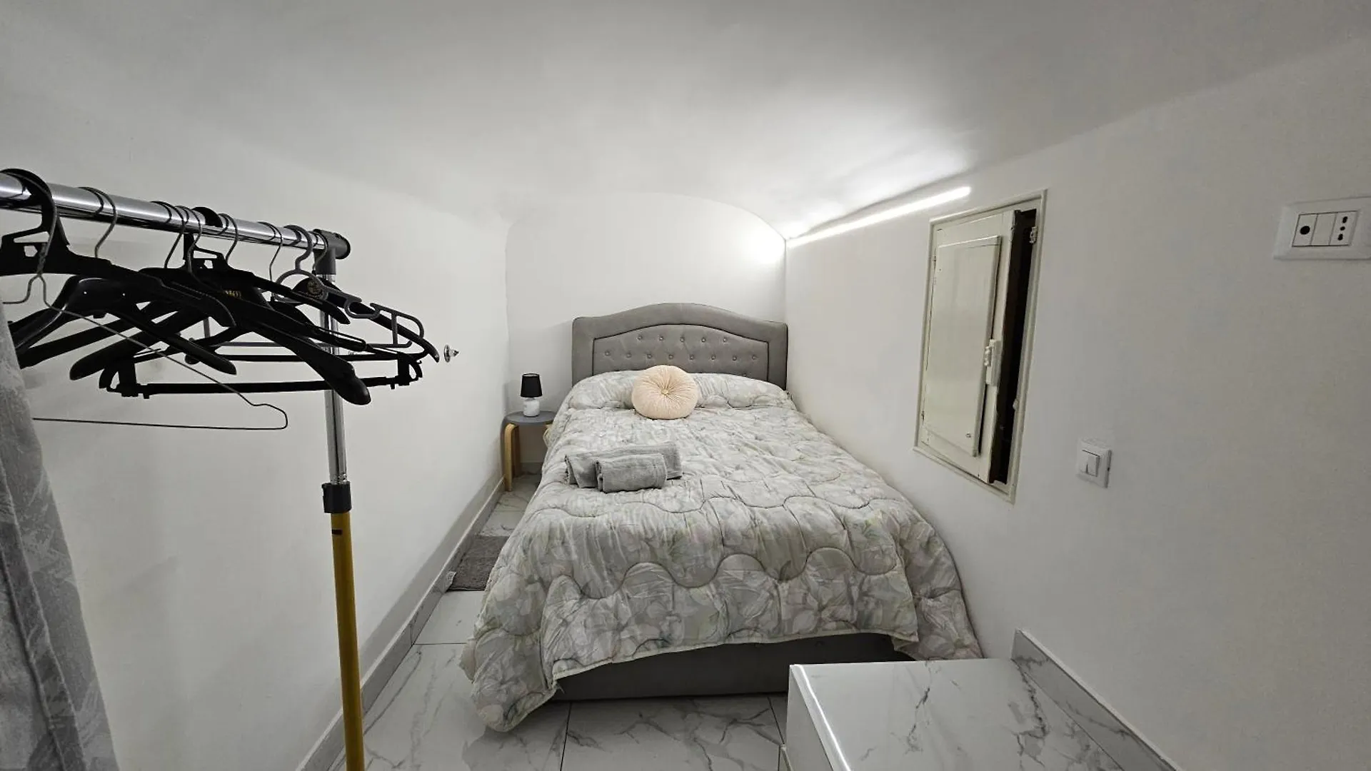 Scudaniglio Home Trapani 0*,  Italy