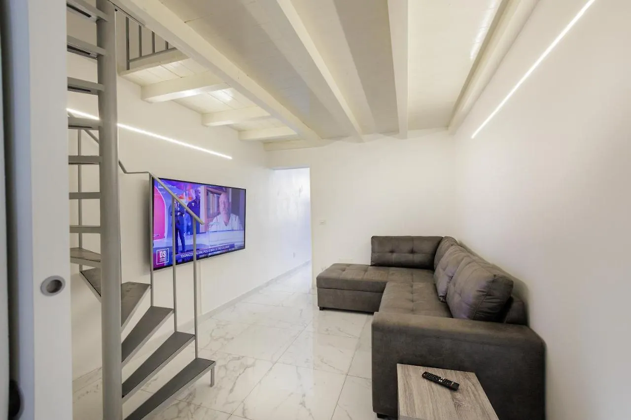 Apartment Scudaniglio Home Trapani Italy